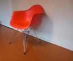 Vitra Eames DAR Poppy Red, Huis en Inrichting, Stoelen, Ophalen