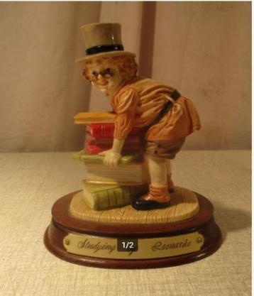 Mooi Beeldje 'Man met Boeken' - by Leonardo - 12cm beschikbaar voor biedingen