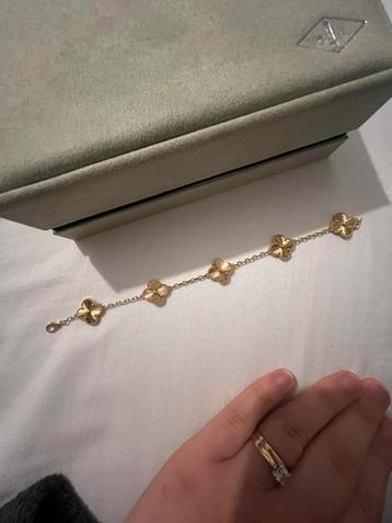 Van cleef & arpels Alhambra vintage yellow gold bracelet