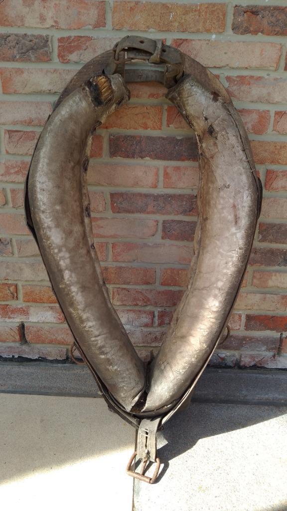 À vendre : Ancien collier de travail pour chevaux, Antiek en Kunst, Curiosa en Brocante, Ophalen