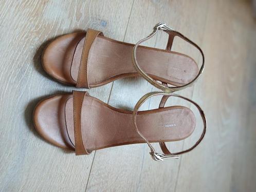 Sandalen met hak, Kleding | Dames, Schoenen, Gedragen, Schoenen met hoge hakken, Bruin, Ophalen