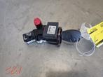 Serrure de contact + clé d'un Renault Trafic, Autos : Pièces & Accessoires, Renault, -, 3 mois de garantie, Utilisé