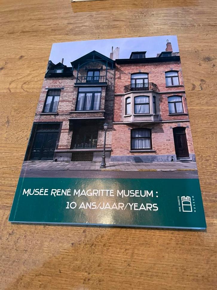 Musée René Magritte Museum (boek uit 2009), Boeken, Kunst en Cultuur | Beeldend, Nieuw, Ophalen of Verzenden