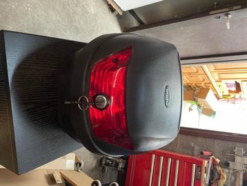 Topbox 29L beschikbaar voor biedingen