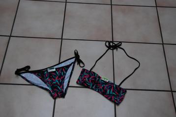Bikini Kleurrijk 2-delig badpak met hoofdband Maat S NIEUW! beschikbaar voor biedingen