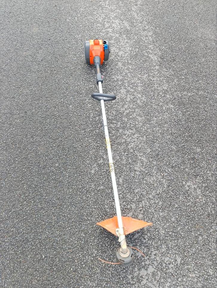 Débroussailleuse, Jardin & Terrasse, Débroussailleuses, Enlèvement