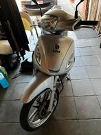 Sym 125cc 6xxx km (2010) zo goed als nieuw, Fietsen en Brommers, Snorfietsen en Snorscooters, Benzine, Ophalen of Verzenden, SYM