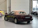 Mazda MX-5 1.6i 16v NA | Sinds 2019 7.000 Euro aan facturen, Achterwielaandrijving, Beige, 4 cilinders, Cabriolet