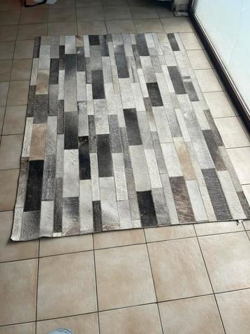 MAISON DE MONDE tapijt van 100% leer beschikbaar voor biedingen