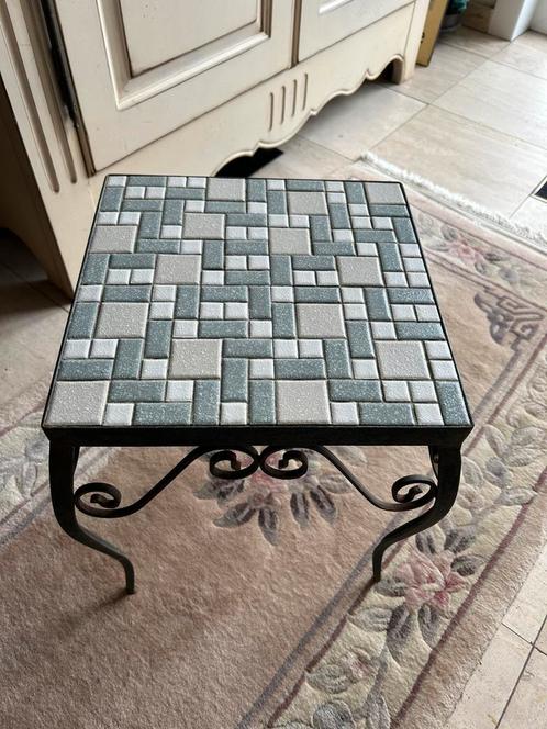 Vintage bijzettafel, Huis en Inrichting, Tafels | Bijzettafels, Gebruikt, Vierkant, Minder dan 45 cm, Minder dan 55 cm, Metaal of Aluminium