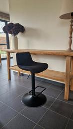 4x Kave Home Zenda verstelbare barkrukken/ barstoelen, Ophalen, Zo goed als nieuw, In hoogte verstelbaar, Metaal