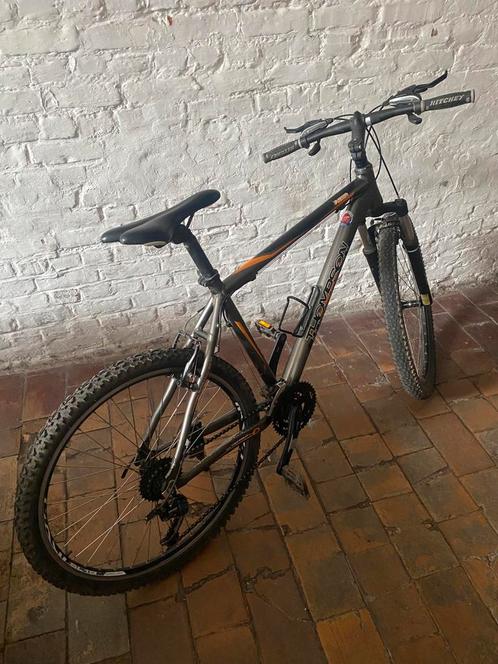 THOMPSON fusion 26 inch 24V mountainbike, Fietsen en Brommers, Fietsen | Jongens, Ophalen