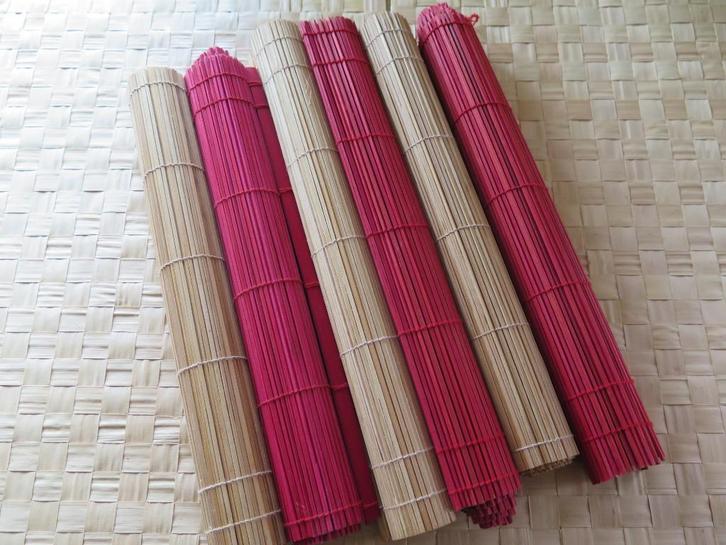 placemats van bamboe, Huis en Inrichting, Woonaccessoires | Onderzetters, Zo goed als nieuw, Bord, Ophalen of Verzenden