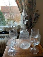 Ensemble carafe à vin gravée + 4 verres gravés, Maison & Meubles, Accessoires pour la Maison | Cloches, Enlèvement, Utilisé