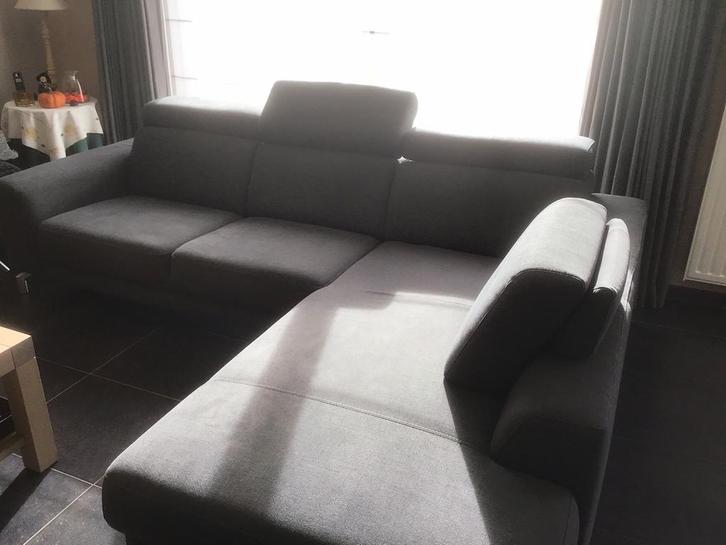Hoeksalon met longchair/ligbed, Huis en Inrichting, Zetels | Complete zithoeken, Zo goed als nieuw, Stof, Ophalen