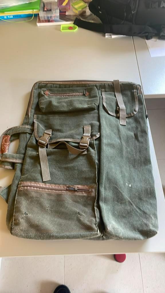 Tas voor teken/knutselmateriaal, Handtassen en Accessoires, Tassen | Schooltassen, Gebruikt, Rugtas, 50 cm of meer, 50 cm of meer