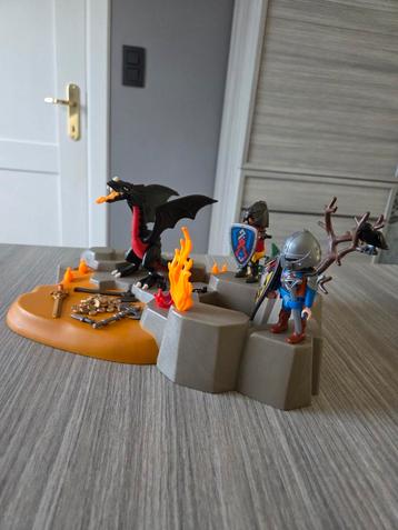 Set chevaliers et dragon Playmobil beschikbaar voor biedingen