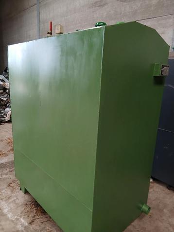 Dubbelwandige mazouttank 1200 liter zo goed als nieuw. beschikbaar voor biedingen