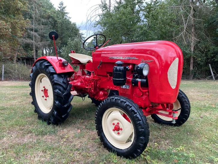 2x Porsche Oldtimer Tractor Standard Junior, Zakelijke goederen, Landbouw | Tractoren, Oldtimer, Ophalen