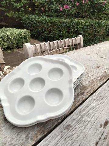  Witte escargot borden  beschikbaar voor biedingen