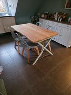 Mooie tafel 139,5cm (teakhouten blad) +4 stoelen. Als nieuw, Enlèvement, Comme neuf