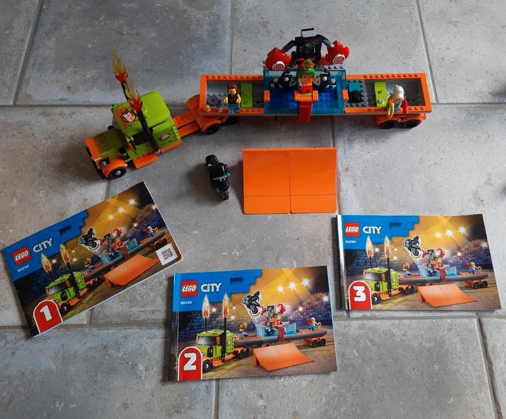 Te koop: Lego city stuntz sets, Kinderen en Baby's, Speelgoed | Duplo en Lego, Zo goed als nieuw, Lego, Ophalen