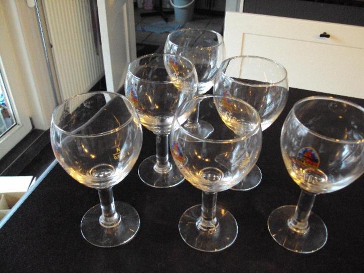 6 verres à bille vides, Collections, Marques de bière, Comme neuf, Verre ou Verres, Leffe, Enlèvement