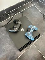 PlayStation 4 PRO 1TB + 2 manettes et station de charge., Met 2 controllers, Gebruikt, 1 TB, Pro
