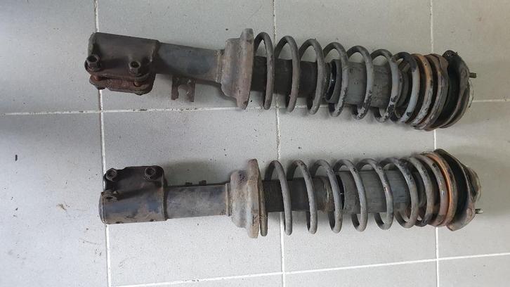 2 sets veerpoten McPherson VW Kever 1303, Auto-onderdelen, Ophanging en Onderstel, Oldtimer onderdelen, Volkswagen, Ophalen