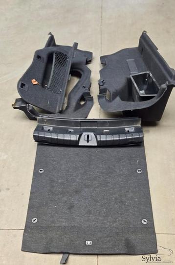Bekleding set kofferbak bagageruimte antraciet / zwart BMW 3 beschikbaar voor biedingen