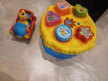 VTECH bumba vormenstoof + bumba speelgoedautootje beschikbaar voor biedingen