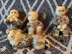 Vier Vintage Chinese baby beeldjes, Antiek en Kunst, Kunst | Beelden en Houtsnijwerken, Verzenden