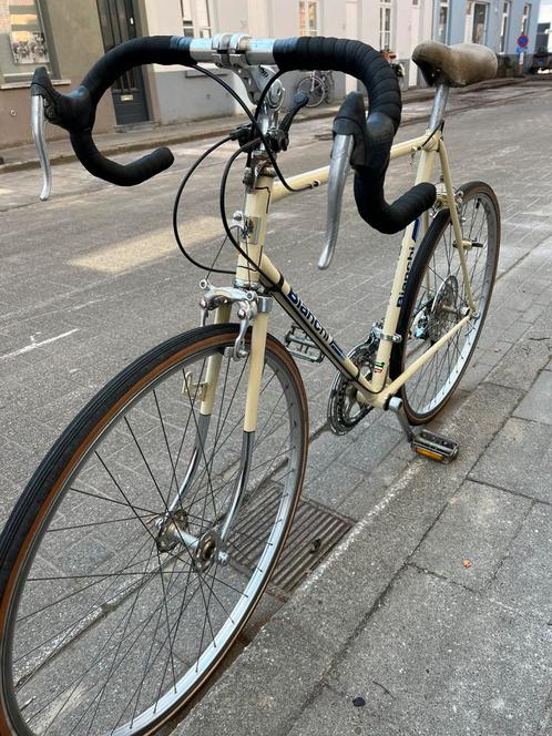 Vintage Bianchi Piaggio 1984 racefiets, Fietsen en Brommers, Fietsen | Racefietsen, Gebruikt, Ophalen