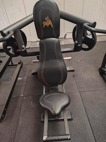Fitness: Shoulder press (plate loaded) - merk: Telju beschikbaar voor biedingen