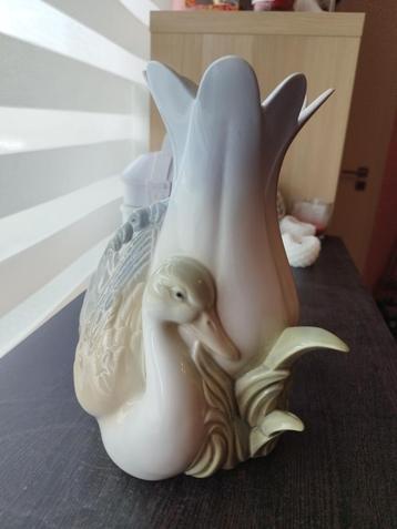 Spaans porseleinen beeldje Lladro-stijl  beschikbaar voor biedingen