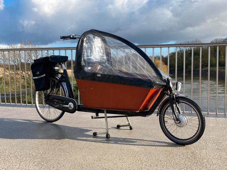Elektrische bakfiets cargofiets, Fietsen en Brommers, Fietsen | Bakfietsen, Zo goed als nieuw, Overige merken, 4 kinderen of meer