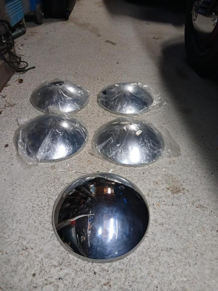 Vw kever wieldoppen ., Auto diversen, Wieldoppen, Ophalen