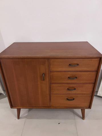 Design kastje, jaren '50, commode beschikbaar voor biedingen