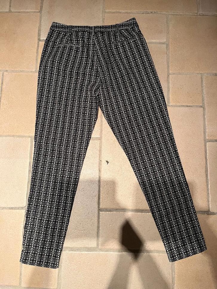 Pantalon Essentiel pour femme taille 40, Vêtements | Femmes, Culottes & Pantalons, Taille 38/40 (M), Enlèvement ou Envoi