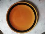 6 bruine borden met zwarte rand, Huis en Inrichting, Keuken | Servies, Ophalen of Verzenden