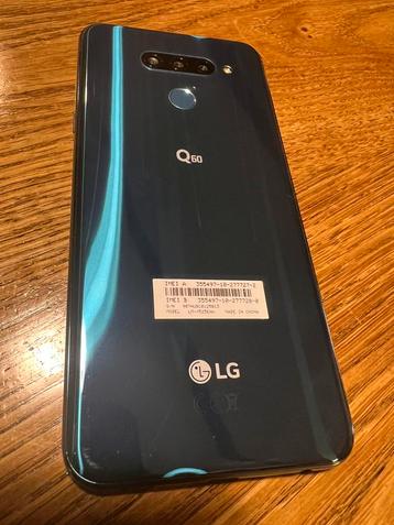 LG q60 in perfecte staat beschikbaar voor biedingen