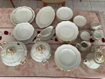 Servies Mitterteich Bavaria beschikbaar voor biedingen
