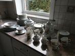 Nieuw Eet en koffieservies, Ophalen