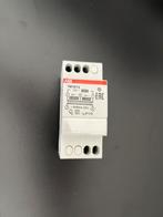 ABB din rail (bel)transfo 4-8-12V/10VA, Ophalen of Verzenden