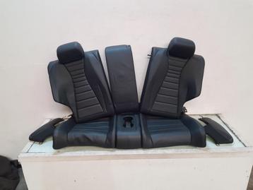 ACHTERBANK (|A2389204400|A2389203701|A2389203801|A2389204601 beschikbaar voor biedingen