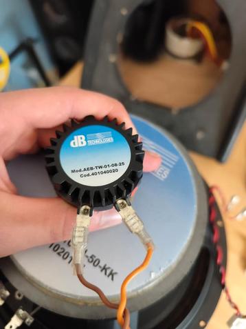 Tweeter DB Technologies, Enlèvement ou Envoi, Comme neuf