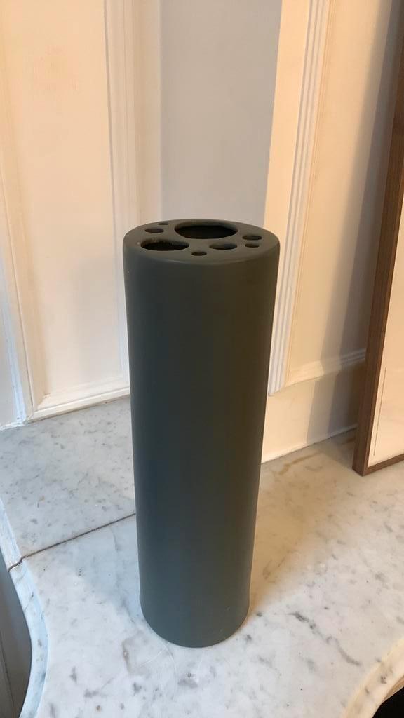 Prachtige bloemenvase, Huis en Inrichting, Woonaccessoires | Vazen, Gebruikt, Overige kleuren, Minder dan 50 cm, Steen, Ophalen