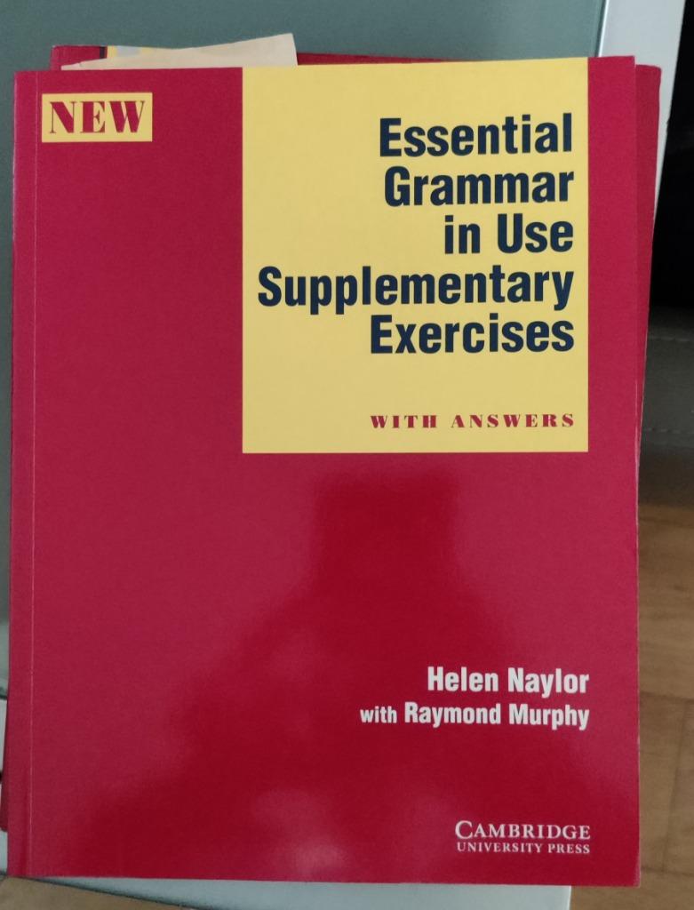 Essential Grammar in Use, bijkomende oefeningen + antwoorden, Boeken, Studieboeken en Cursussen, Zo goed als nieuw, Niet van toepassing