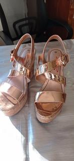 Sandales femmes, Enfants & Bébés, Vêtements de bébé | Chaussures & Chaussettes, Enlèvement ou Envoi, Comme neuf