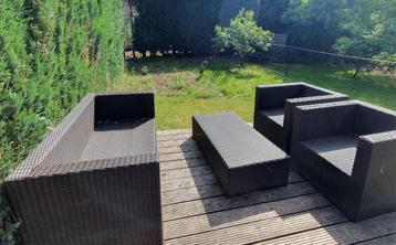 tuinmeubelen beschikbaar voor biedingen